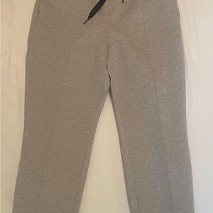 Unrl Gray athletic Pants (women’s)